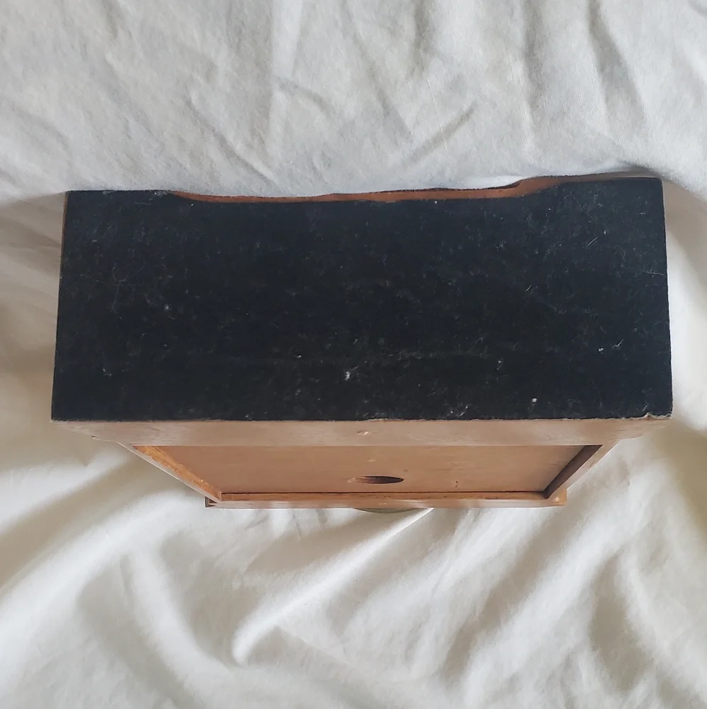 Lone Oak Vtg Classic Brown Wooden Oak Mantel Desk Shelf Clock Quartz Movement